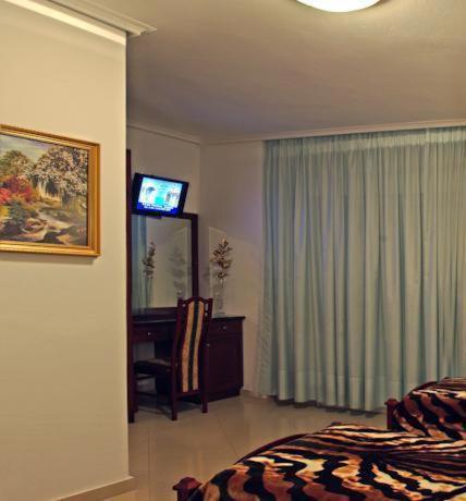 Hotel Chronis Paralía Esterno foto